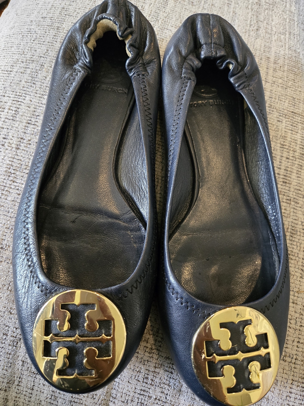 Tory Burch Black Leather Ballet Flats with Gold Logo Discs